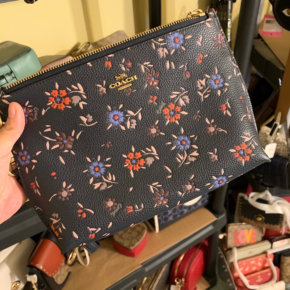 Coach wristlet wallets for women